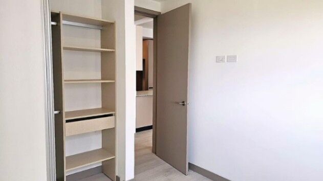 Se alquila moderno apartamento en Núcleo Sabana, San José 25-1720 en Merced, San José — $1,490 - Foto 3 de 22