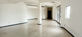 ALQUILER DE LOCAL COMERCIAL, SAN JOSÉ, SAN PEDRO, BARRIO DENT en San Pedro, Montes De Oca, San José — $3,491 - Foto 5 de 9