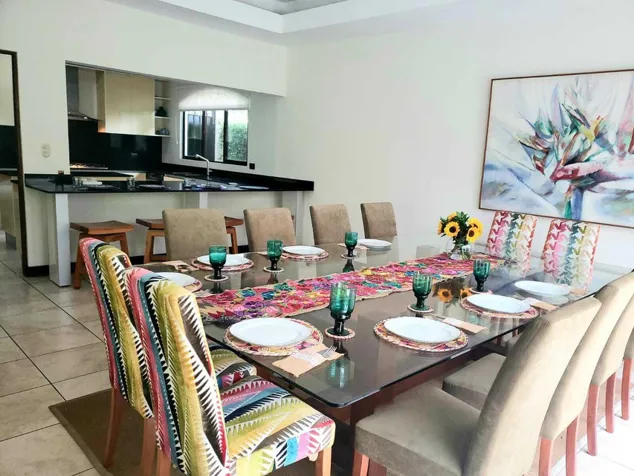 CASA EN VENTA EN CONDOMINIO EXCLUSIVO EN POZOS DE SANTA ANA en Pozos, Santa Ana, San José — $695,000
