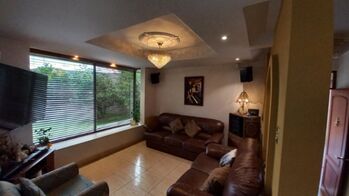 Venta de Casa en Guadalupe-Mata de Plátano, San José. en Guadalupe, Goicoechea, San José — $350,000 - Foto 5 de 18