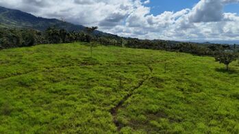 LOTE EXCLUSIVO EN VENTA EN SANTA ELENA in San Isidro De El General, Pérez Zeledón, San José — $40,000 - Photo 4 of 8