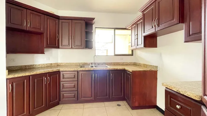 House For Sale In Grecia Costa Rica – Residencial La Guaria en Grecia, Alajuela — ₡ 130 000 000 - Foto 3 de 19