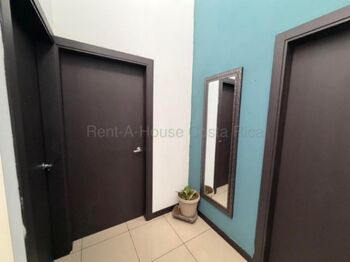 Venta de Casa en Ulloa de Heredia. RAH 26-1796 in Ulloa, Heredia — $250,000 - Photo 5 of 20
