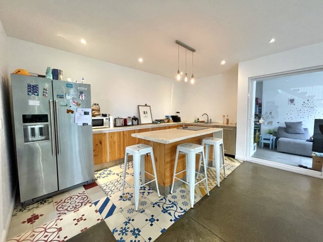 VENTA DE APARTAMENTO CON PISCINA PRIVADA, SANTA ANA en Santa Ana, San José — $293,000