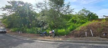 Lote de 496m2 caminando a Playa Pitahaya en Condominio Costa Dorada en Cuajiniquil, Santa Cruz, Guanacaste — $77,000 - Foto 4 de 5