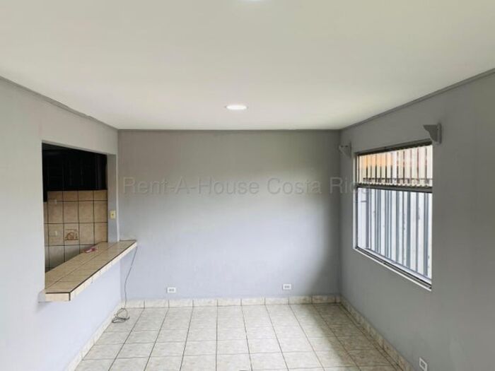 MLS-26-1819 KQ VENTA CASA SAN JOSE ALAJUELA CONTACTENOS AL # 88987222 en San José, Alajuela — ₡ 70 000 000