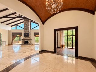Casa en venta con vistas al bosque en San Ramón de Tres Ríos | 807 m² en San Ramón, La Unión, Cartago — $830,000 - Foto 2 de 33