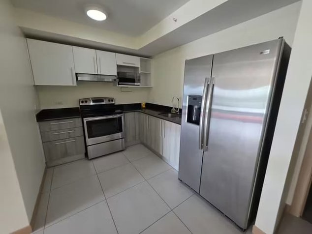 Alquiler de Apartamento Amueblado /  Heredia in Ulloa, Heredia — $1,100 - Photo 3 of 7
