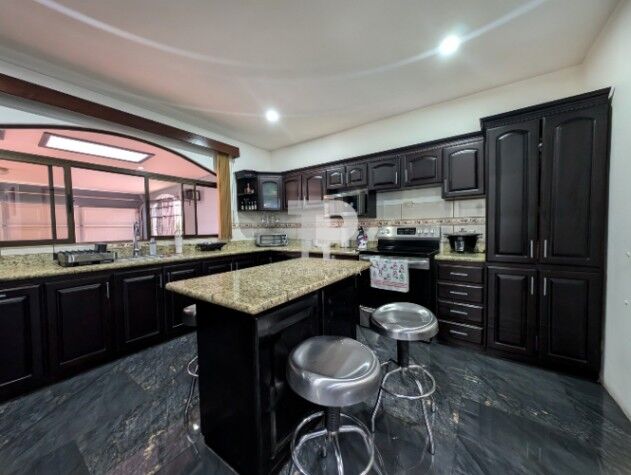 SE VENDE CASA SAN PABLO HEREDIA ESPACIOSA CON BELLOS ACABADOS SCG7 en San Pablo, Heredia — ₡ 158 000 000