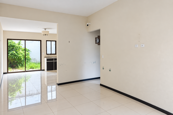 Casa En Venta En Dulce Nombre, Cartago en Dulce Nombre, Cartago — ₡ 66 241 000 - Foto 3 de 10