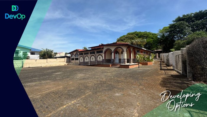 Propiedad en Venta con Uso Mixto, Barrio San José, Alajuela in Alajuela — $2,100,000