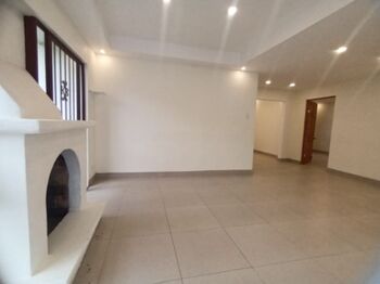  ALQUILER O VENTA CASA EN HEREDIA SAN RAFAEL RESIDENCIAL EL CASTILLO Tel: 83259589 en Ángeles, San Rafael, Heredia — $285,000 - Foto 4 de 12