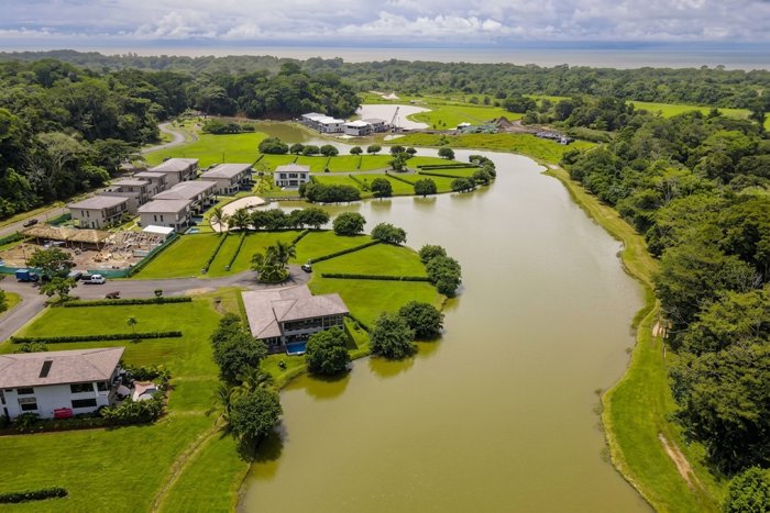 VENTA  DE LOTES, PUNTARENAS, JACÓ, PLAYA HERMOSA en Jacó, Garabito, Puntarenas — $265,725
