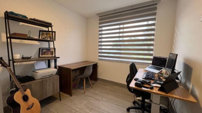 Venta de Casa en Escazú, San José. RAH 25-1940 in San Antonio, Escazú, San José — $250,000