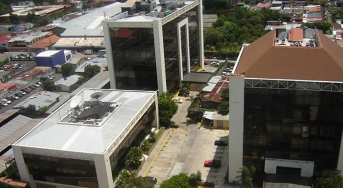 Alquiler de Oficinas en Oficentro en Sabana Sur en Mata Redonda, San José — $5,716