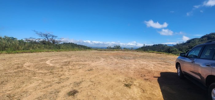 Finca en venta en San Ramon con vistas al océano 25.6 hectáreas in Santiago, San Ramón, Alajuela — $369,000