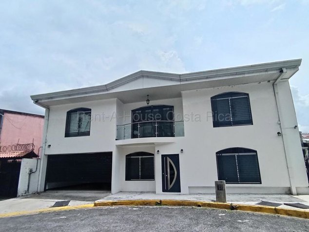 Alquiler de Casa AMUEBLADA en Catedral-San José. RAH 27-319 en Cangrejal, Acosta, San José — $1,500