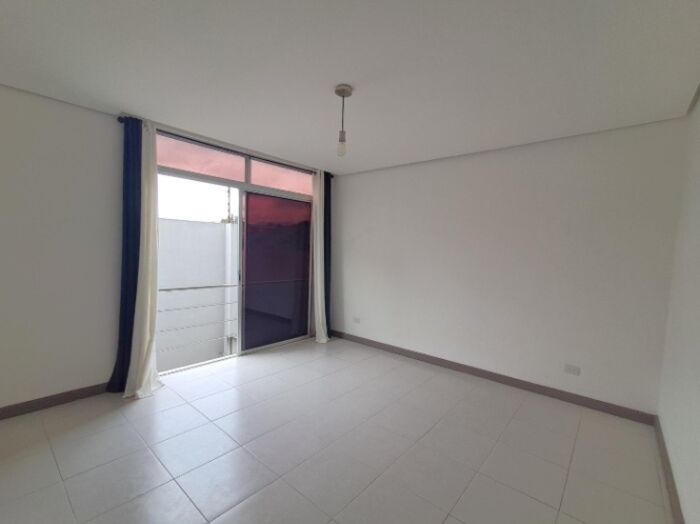 Venta de Casa en Condominio en Santo Domingo, Heredia.  in San Miguel, Santo Domingo, Heredia — $250,000