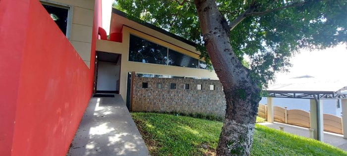 Casa amplia con estilo moderno en Condominio El Cedro en Naranjo in Naranjo, Alajuela — $1,400 - Photo 2 of 37