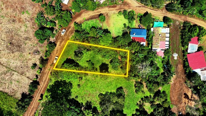 SE VENDE TERRENO LISTO PARA CONSTRUIR EN ZONA TRANQUILA Y DE CLIMA FRESCO en Cajón, Pérez Zeledón, San José — ₡ 16 000 000