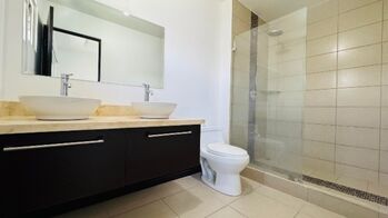 Alquiler de Casa en San Rafael de Escazú. RAH 26-72 en San Rafael, Escazú, San José — $2,200 - Foto 5 de 20