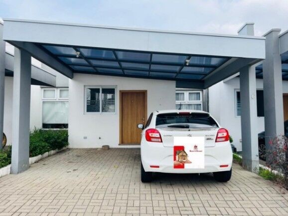 Se vende espaciosa casa con jardín privado en Ulloa Heredia 25-810 in Ulloa, Heredia — ₡ 75 000 000