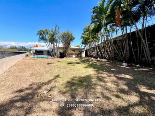 Escazu home for sale $580.000 pool /gardens in San Rafael in San Rafael, Escazú, San José — $580,000