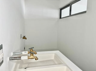 Moderna Casa en San Juan de La Union - 2 Plantas en San Juan, La Unión, Cartago — 130 000 000 ₡ - Foto 2 de 23