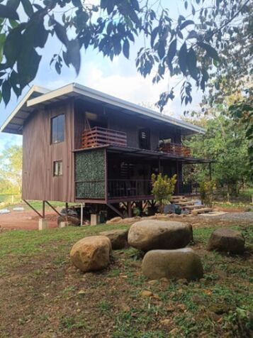 SE VENDE BELLA PROPIEDAD Y CABAÑA EN SAN CARLOS, ALAJUELA.  in La Palmera, San Carlos, Alajuela — $220,000