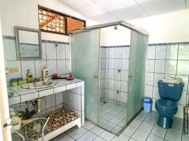 Venta de Amplia Casa con Piscina en Turrubares. RAH 26-421  en San Pablo, Turrubares, San José — $280,000
