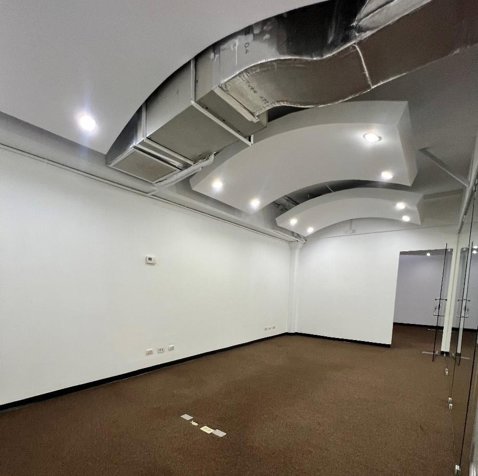 ALQUILER DE OFICINA, SAN JOSE, ESCAZU, CONDOMINIO TRILOGIA in Escazú, San José — $2,359
