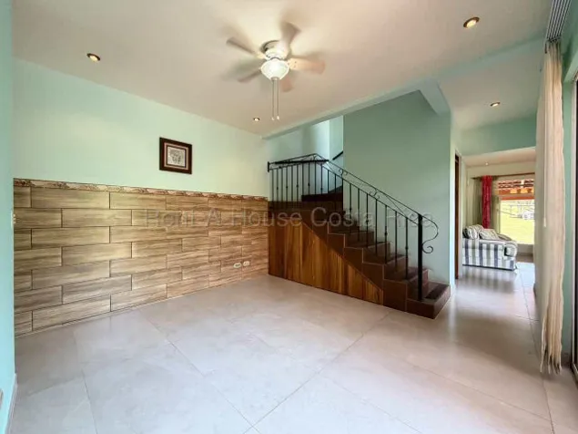 Venta de Casa en Grecia-Puente de Piedra. RAH 27-886 en Puente De Piedra, Grecia, Alajuela — ₡ 100 000 000 - Foto 3 de 20