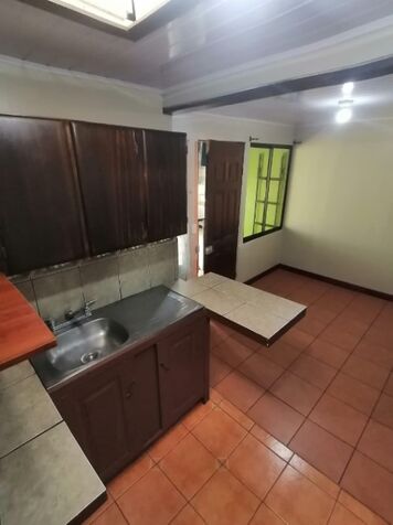 Apartamento amplio in Zapote, San José — ₡ 220 000