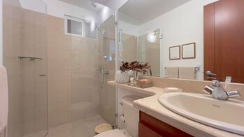 MLS-26-318 LS ALQUILER APARTAMENTO SAN RAFAEL ESCAZU in San Rafael, Escazú, San José — $1,300 - Photo 5 of 8