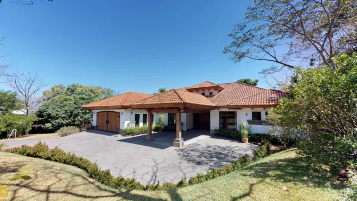 Exceptional Investment@Opportunity in Santa Ana Costa Rica en Santa Ana, San José — $1,400,000