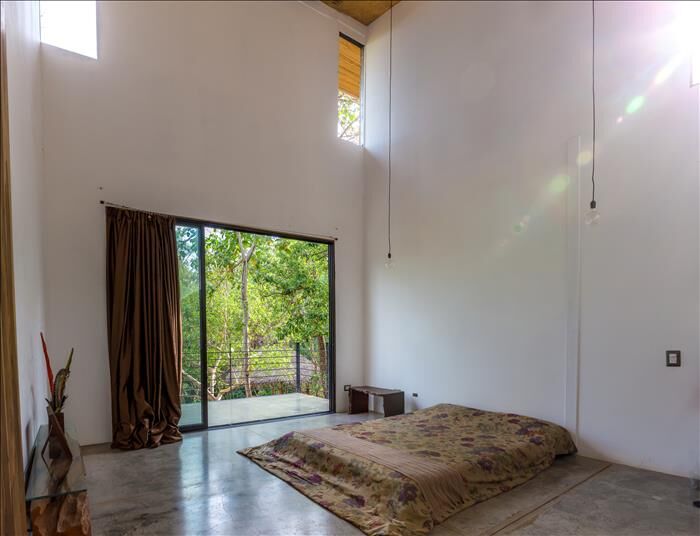 3 BED + PLAYROOM + GUEST HOUSE IN LA ECOVILLA – CASA PAJAROS en San Mateo, Alajuela — $650,000