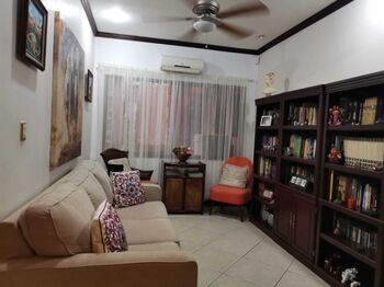 CASA PARA INVERSION EN VENTA EN ESCAZÙ en San Rafael, Escazú, San José — $390,000 - Foto 5 de 10