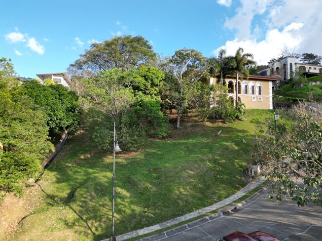 Lote en Venta en Cerro Colón, Comunidad Exclusiva en Colón, Mora, San José — $140,000 - Foto 3 de 22