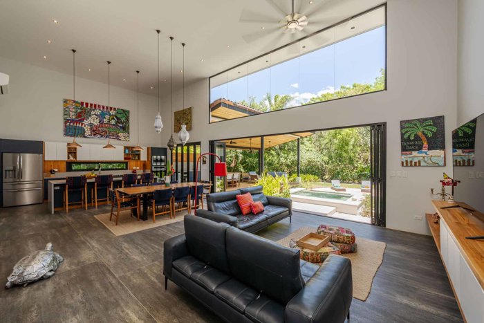 Luxury Beach Walk Home en Hacienda Pinilla en Tamarindo, Santa Cruz, Guanacaste — $1,950,000 - Foto 3 de 24
