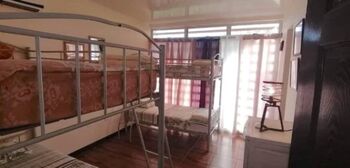 Venta de propiedad con 3 apartamentos en lote de 1013 m2 en Tamarindo Guanacaste en Tamarindo, Santa Cruz, Guanacaste — $590,000 - Foto 4 de 7