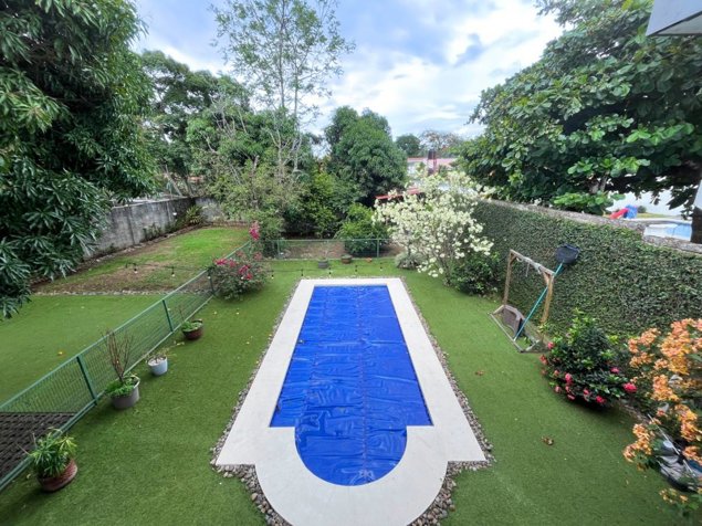 Alquiler de casa en Ciudad Colón en Colón, Mora, San José — $3,000