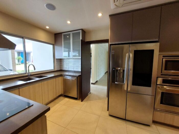Se alquila casa con mucha luz natural en San Rafael Alajuela 26-50 en San Rafael, Alajuela — $4,500