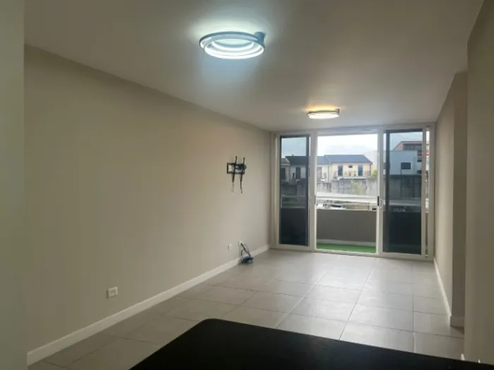 Alquiler de Apartamento en Condominio Monte Alto. in Curridabat, San José — $1,250 - Photo 3 of 13