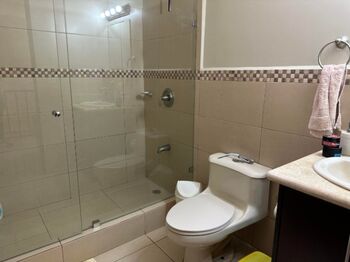 Casa en Venta en La Unión, Cartago.  in Concepción, La Unión, Cartago — $235,000 - Photo 4 of 16
