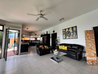 Venta Casa amueblada con piscina y espectaculares vistas en Puriscal in Grifo Alto, Puriscal, San José — $349,000 - Photo 5 of 20