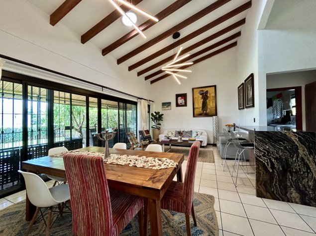 Casa en venta Hacienda Los Reyes en Guácima, Alajuela — $475,000
