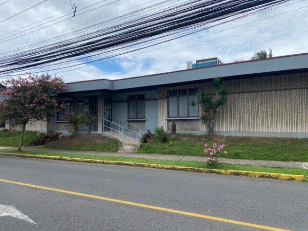Alquiler de Casa para Oficinas en Hospital, San José. RAH 26-139 en Hospital, San José — $2,500