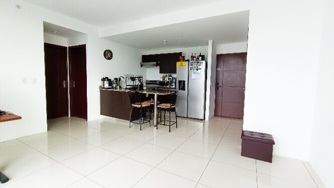 Bello apartamento en las alturas en Hatillo, San José — ₡ 74 000 000