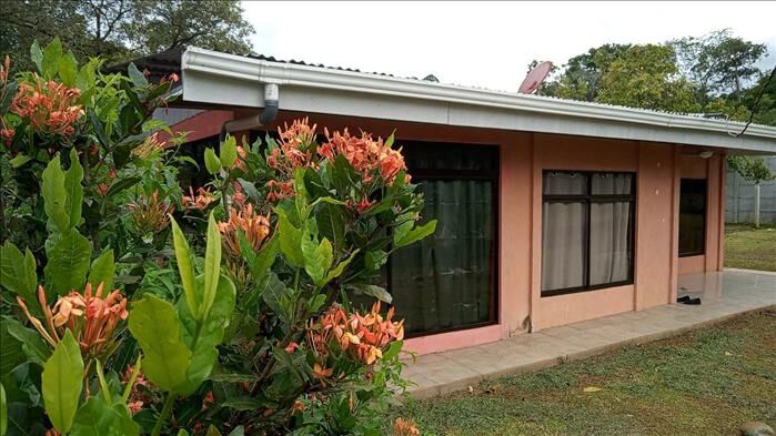 Vendo casa en La Alegría de Siquirres in La Alegría, Siquirres, Limón — ₡ 35 000 000