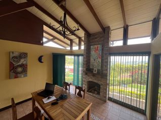 Casa en las montañas Palmares in La Granja, Palmares, Alajuela — $800,000 - Photo 2 of 11